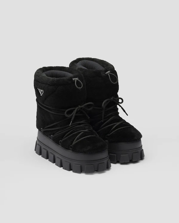 Shearling après ski booties