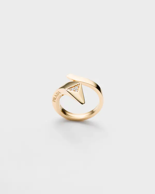 Eternal Gold snake mini ring in yellow gold and diamonds