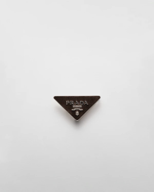 Buckle for suede belt strap