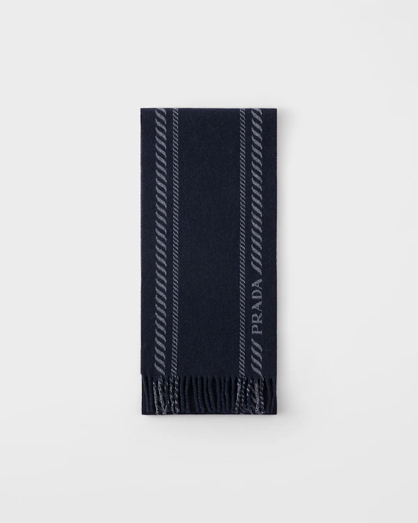 Wool and cashmere scarf